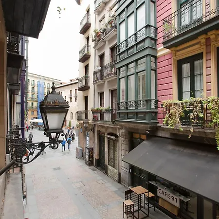 Apartmán Renovated In Historic Old Town Ac