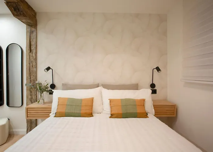 Piso Casco Viejo Apartamento *