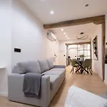 Apartment Renovated In Historic Old Town Ac *