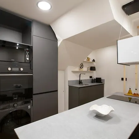 Renovated In Historic Old Town Ac * Bilbao