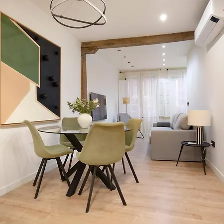 Renovated In Historic Old Town Ac * بلباو
